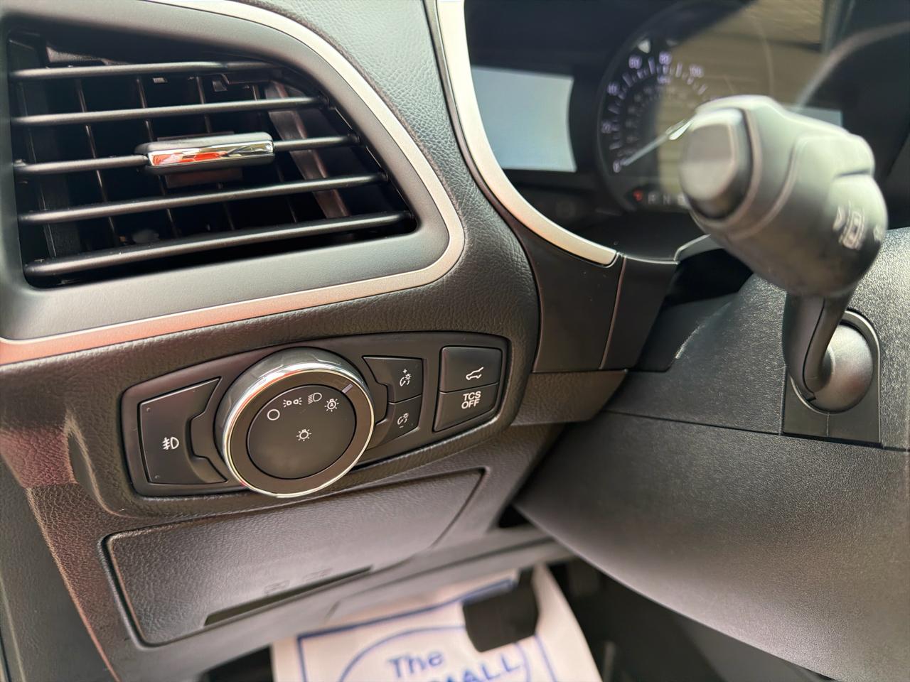 Ford Edge SEL FWD 2019