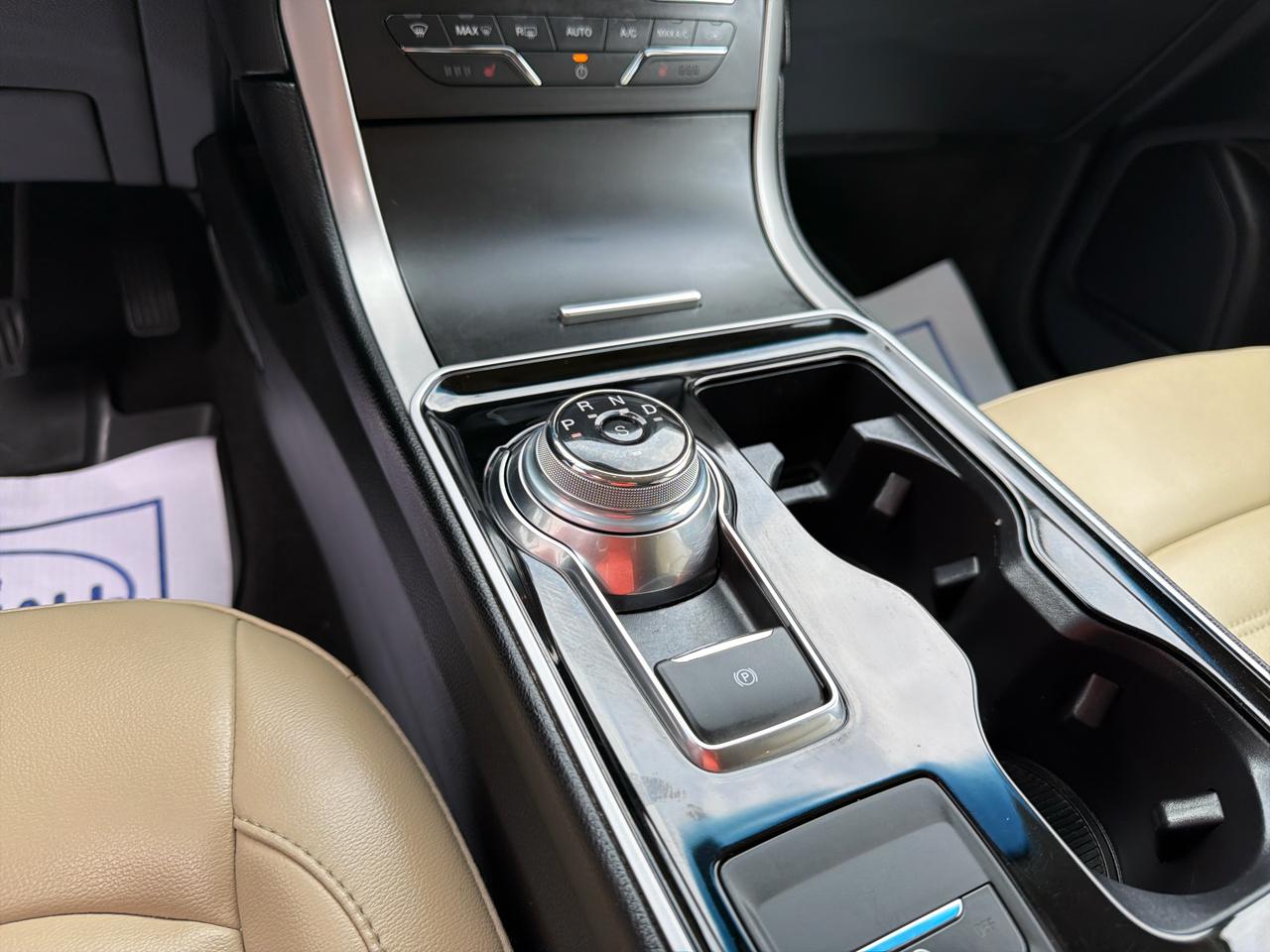 Ford Edge SEL FWD 2019