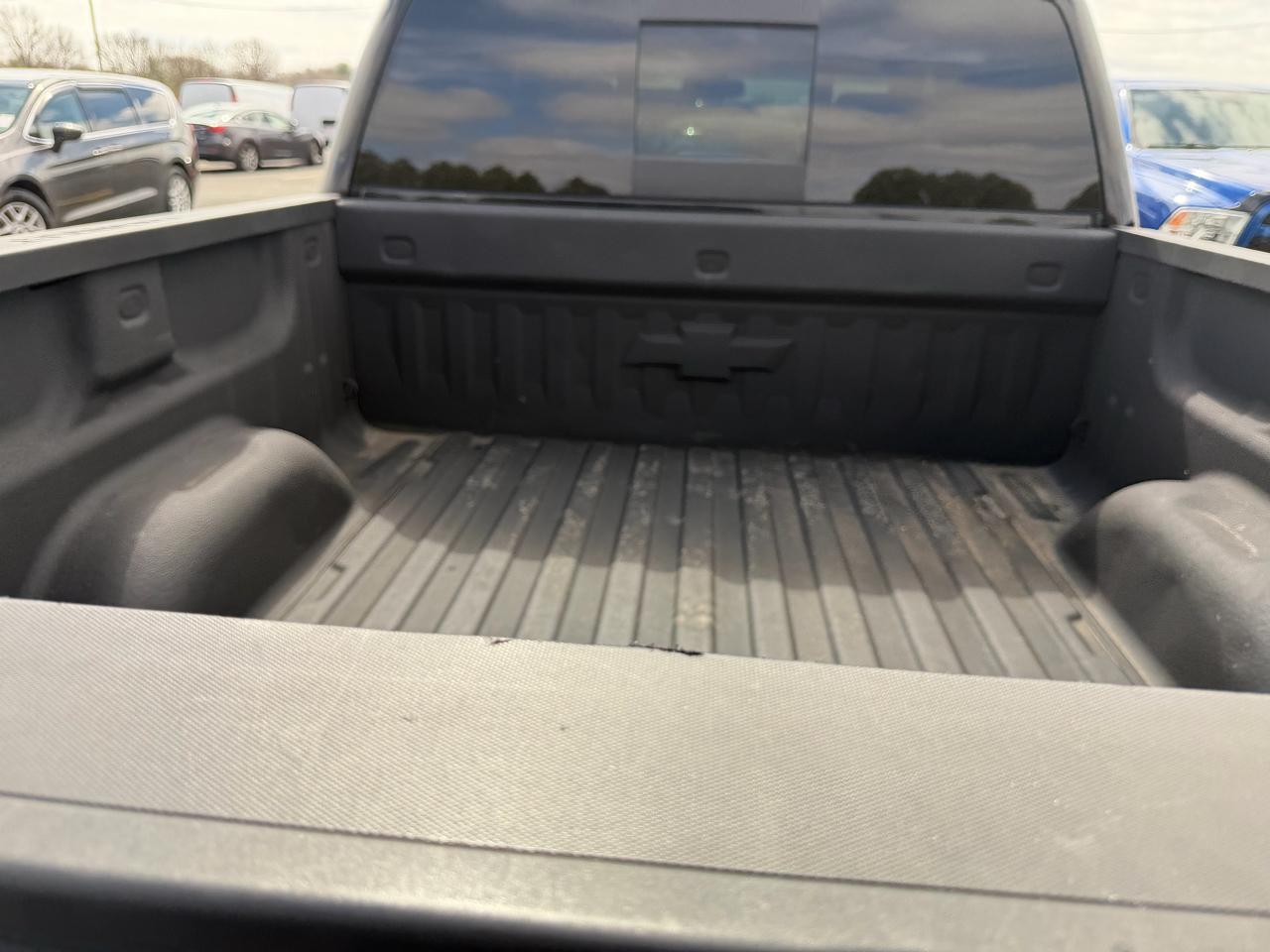 Chevrolet Silverado 1500 4WD Crew Cab 143.5" LTZ w/2LZ 2017