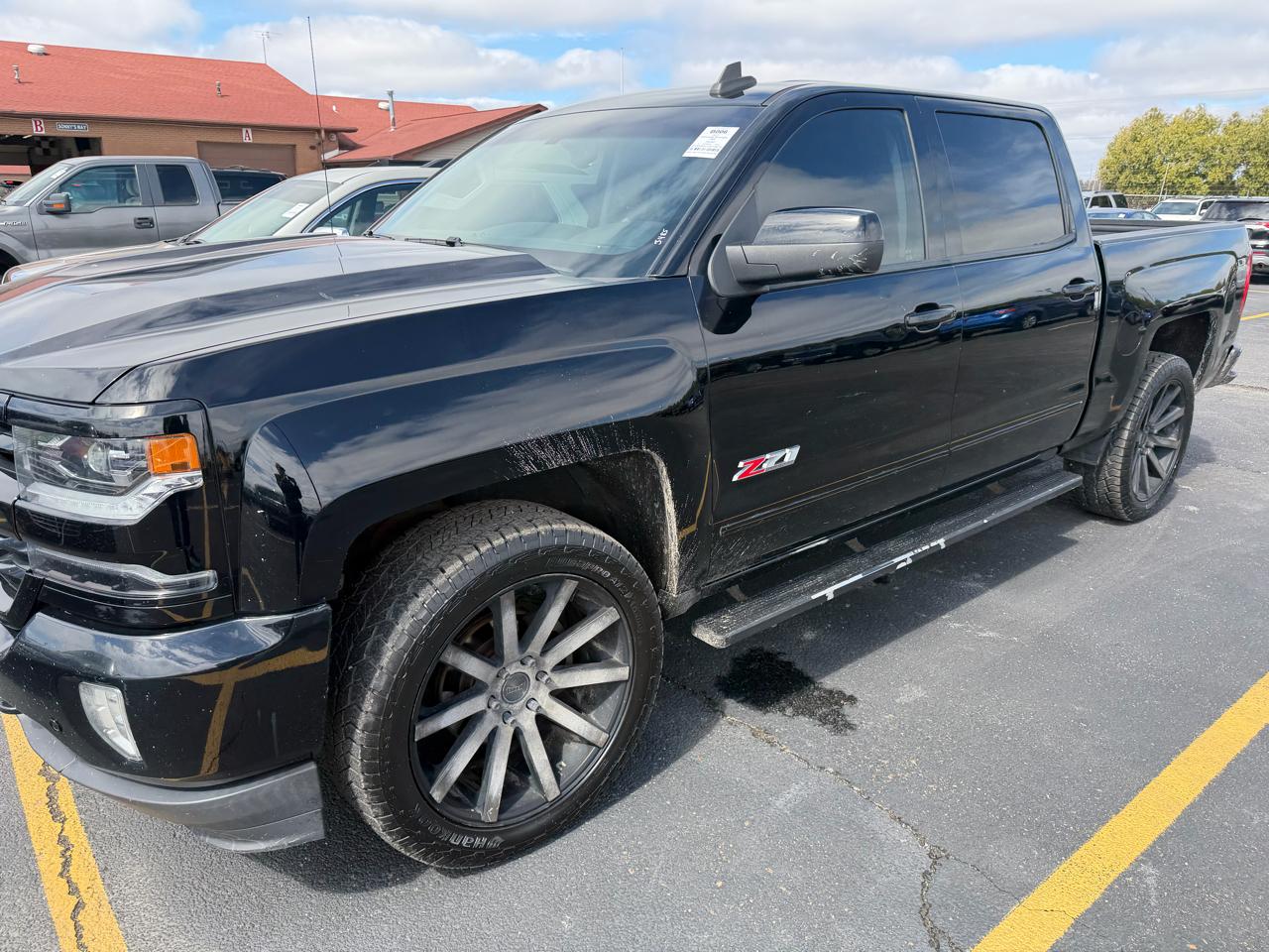 Chevrolet Silverado 1500 4WD Crew Cab 143.5" LTZ w/2LZ 2017