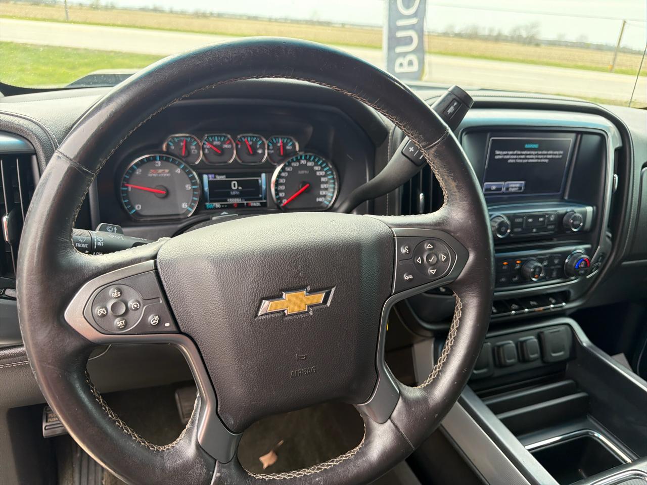 Chevrolet Silverado 1500 4WD Crew Cab 143.5" LTZ w/2LZ 2017