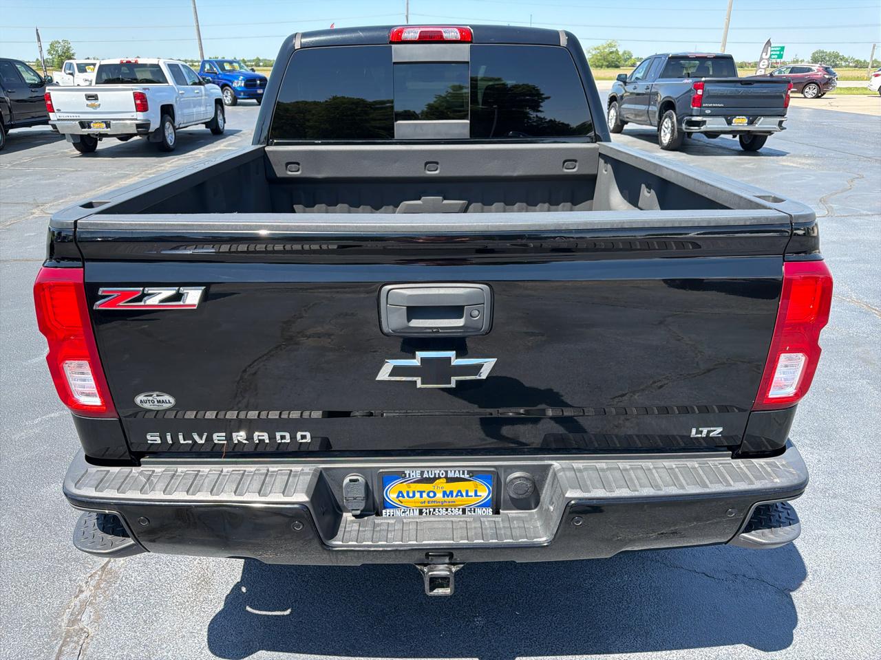 Chevrolet Silverado 1500 4WD Crew Cab 143.5" LTZ w/2LZ 2017