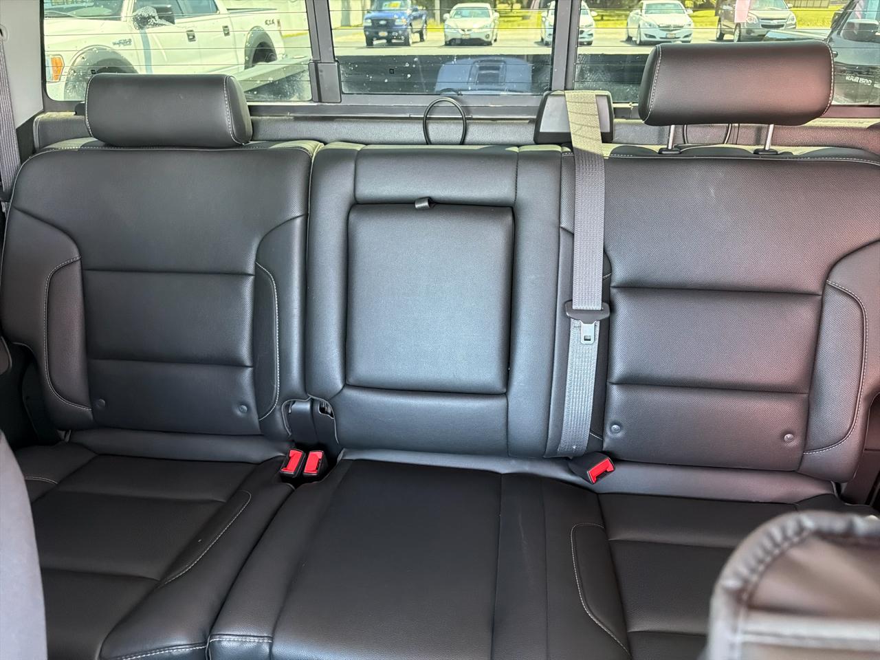 Chevrolet Silverado 1500 4WD Crew Cab 143.5" LTZ w/2LZ 2017