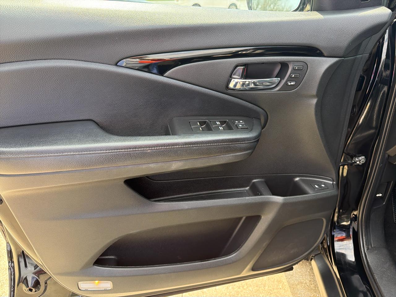 Honda Pilot Elite AWD 2019