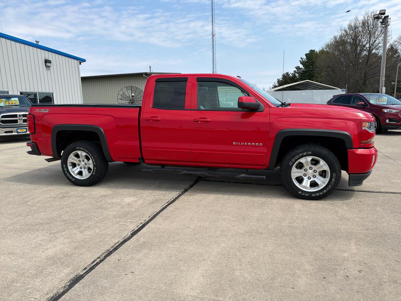 Chevrolet Silverado 1500 4WD Double Cab 143.5" LT w/2LT 2016