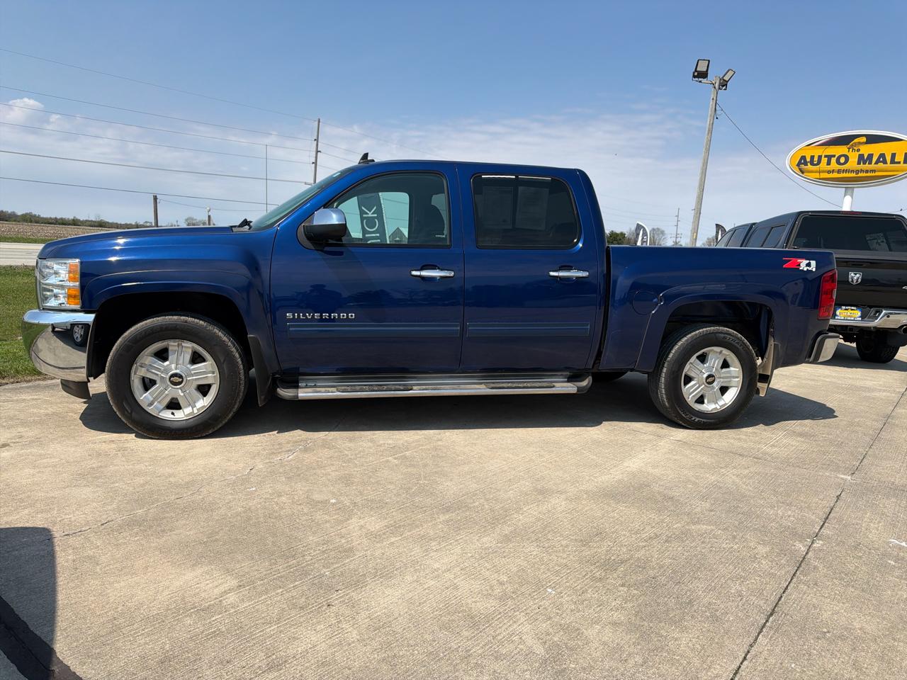 Chevrolet Silverado 1500 4WD Crew Cab 143.5" LT 2012