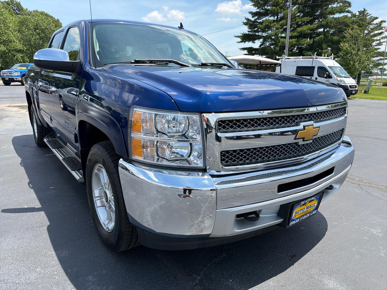 Chevrolet Silverado 1500 4WD Crew Cab 143.5" LT 2012