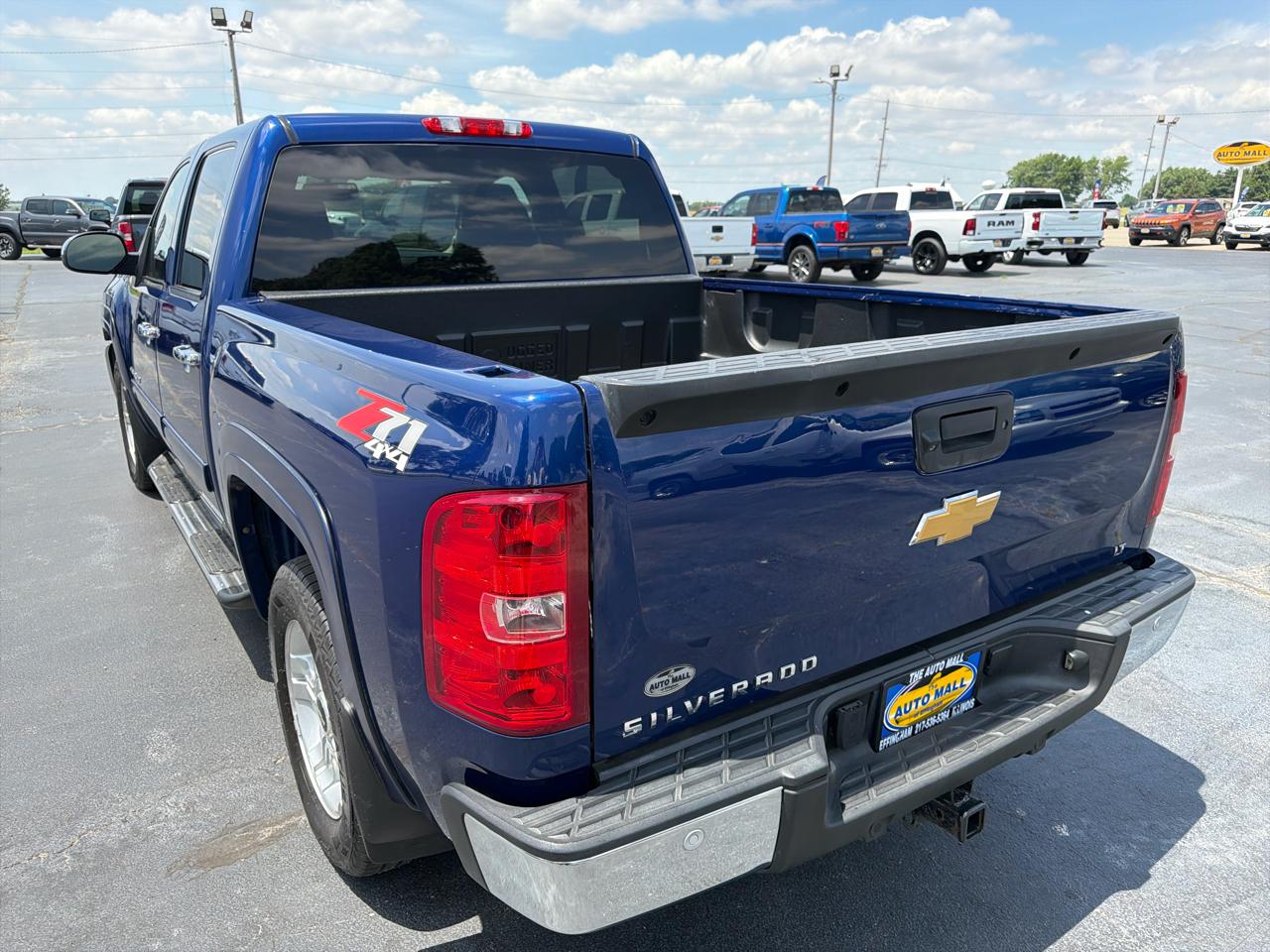 Chevrolet Silverado 1500 4WD Crew Cab 143.5" LT 2012