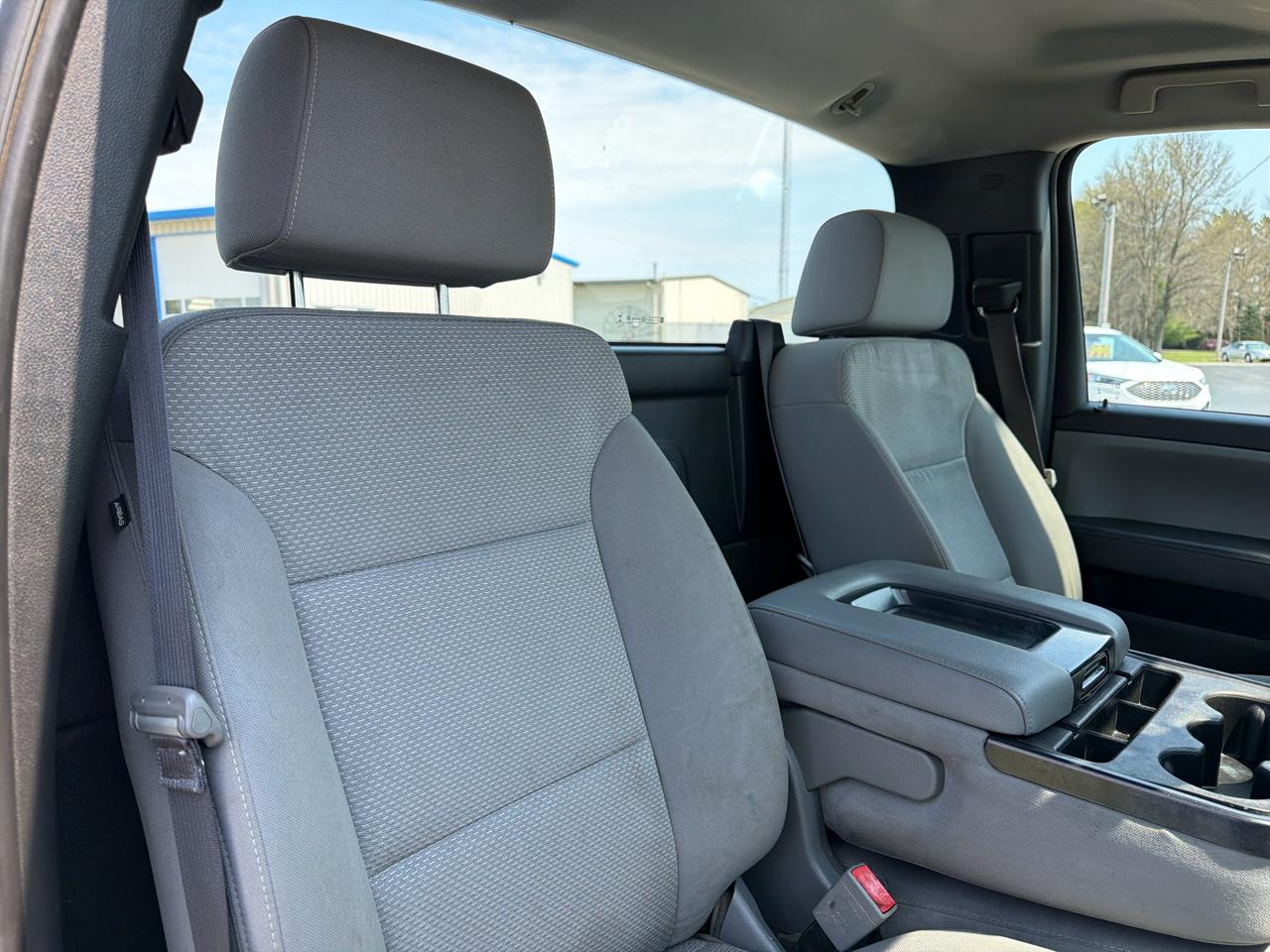 GMC Sierra 1500 2WD Reg Cab 133.0" 2017