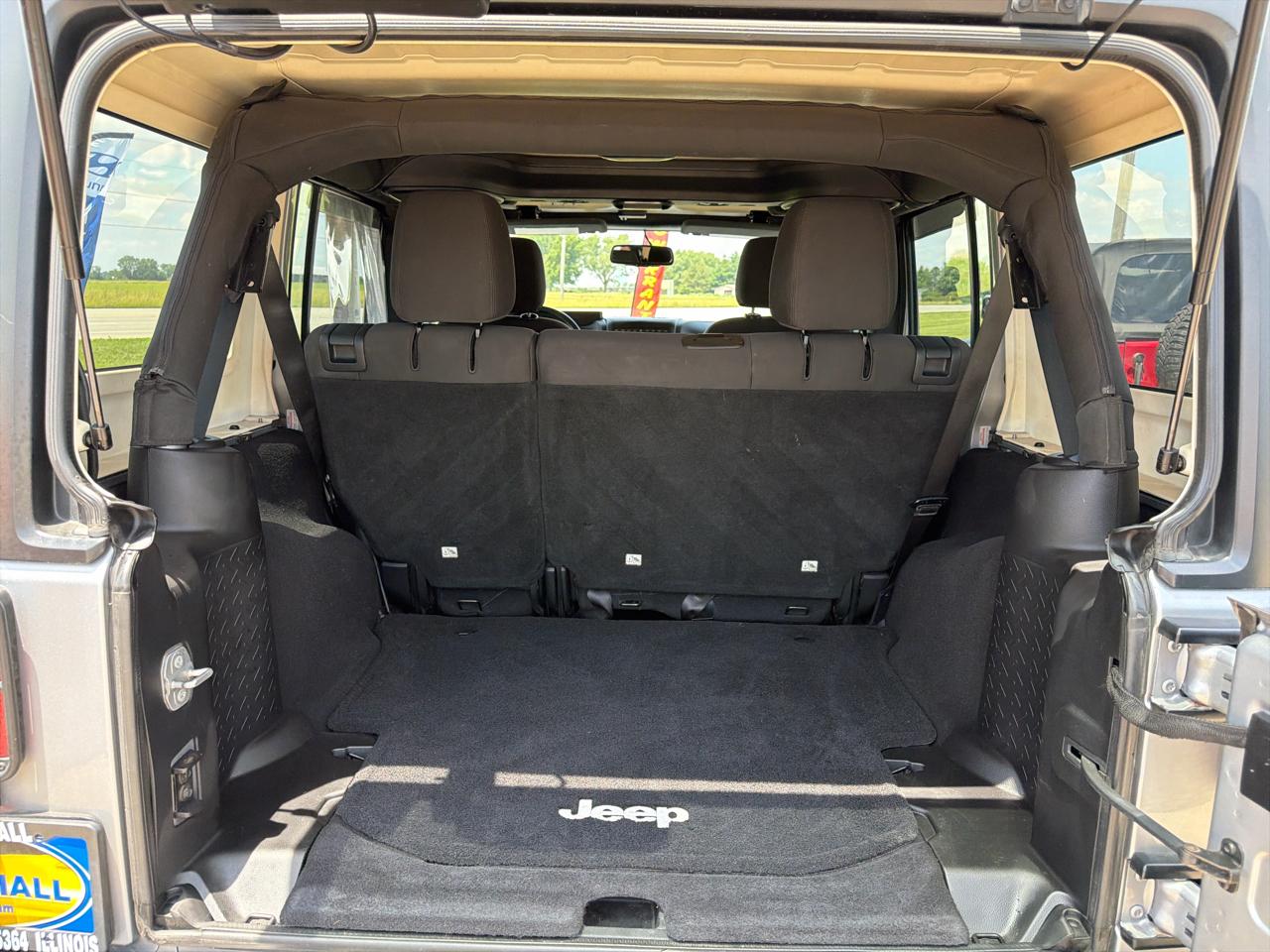 Jeep Wrangler Unlimited 4WD 4dr Black Bear *Ltd Avail* 2016