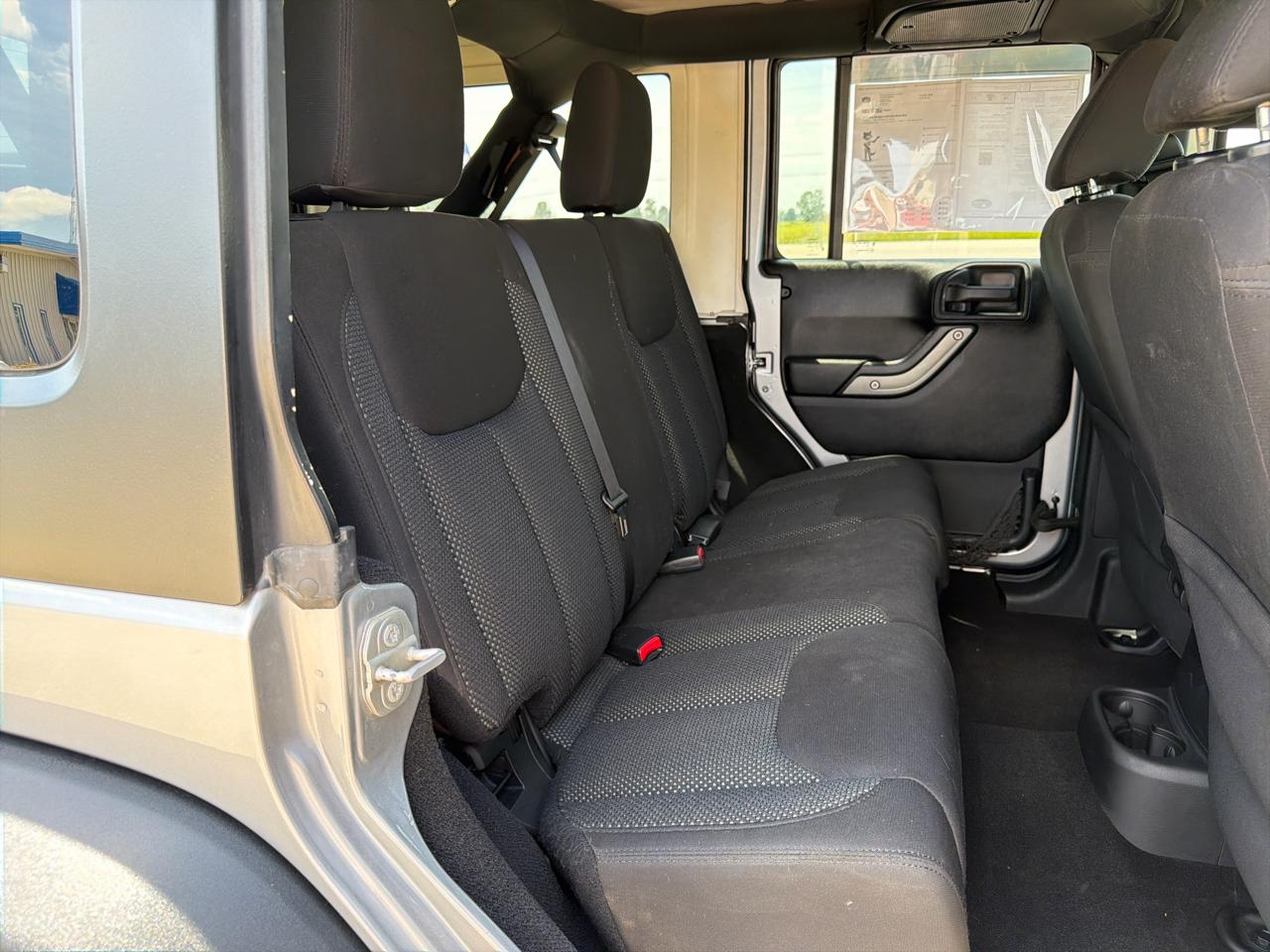Jeep Wrangler Unlimited 4WD 4dr Black Bear *Ltd Avail* 2016