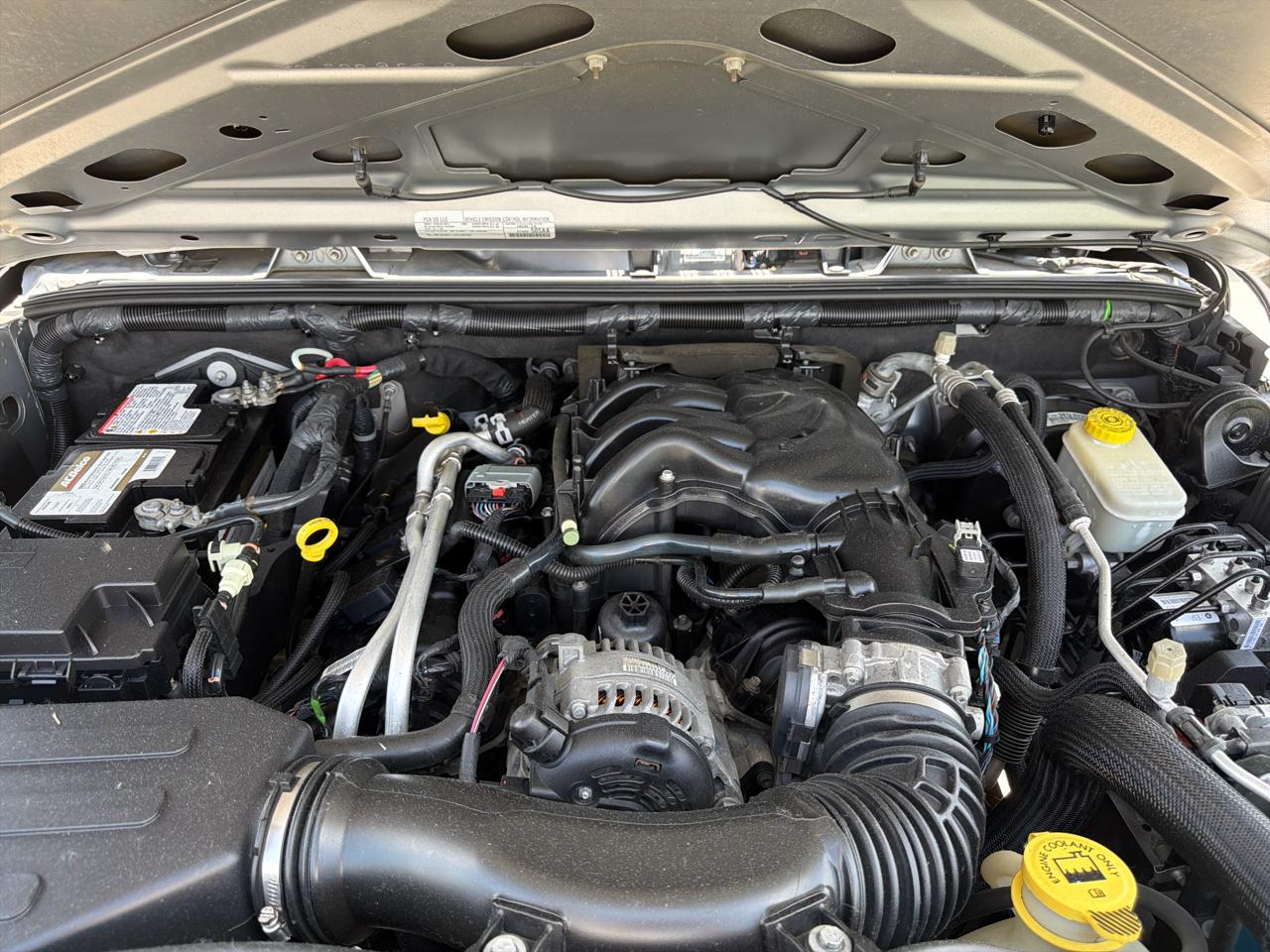 Jeep Wrangler Unlimited 4WD 4dr Black Bear *Ltd Avail* 2016