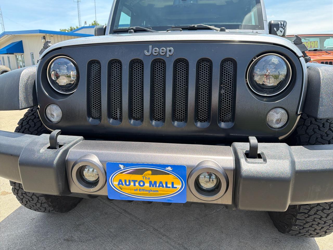Jeep Wrangler Unlimited 4WD 4dr Black Bear *Ltd Avail* 2016