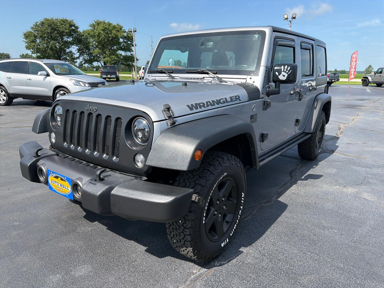 Jeep Wrangler Unlimited 4WD 4dr Black Bear *Ltd Avail* 2016