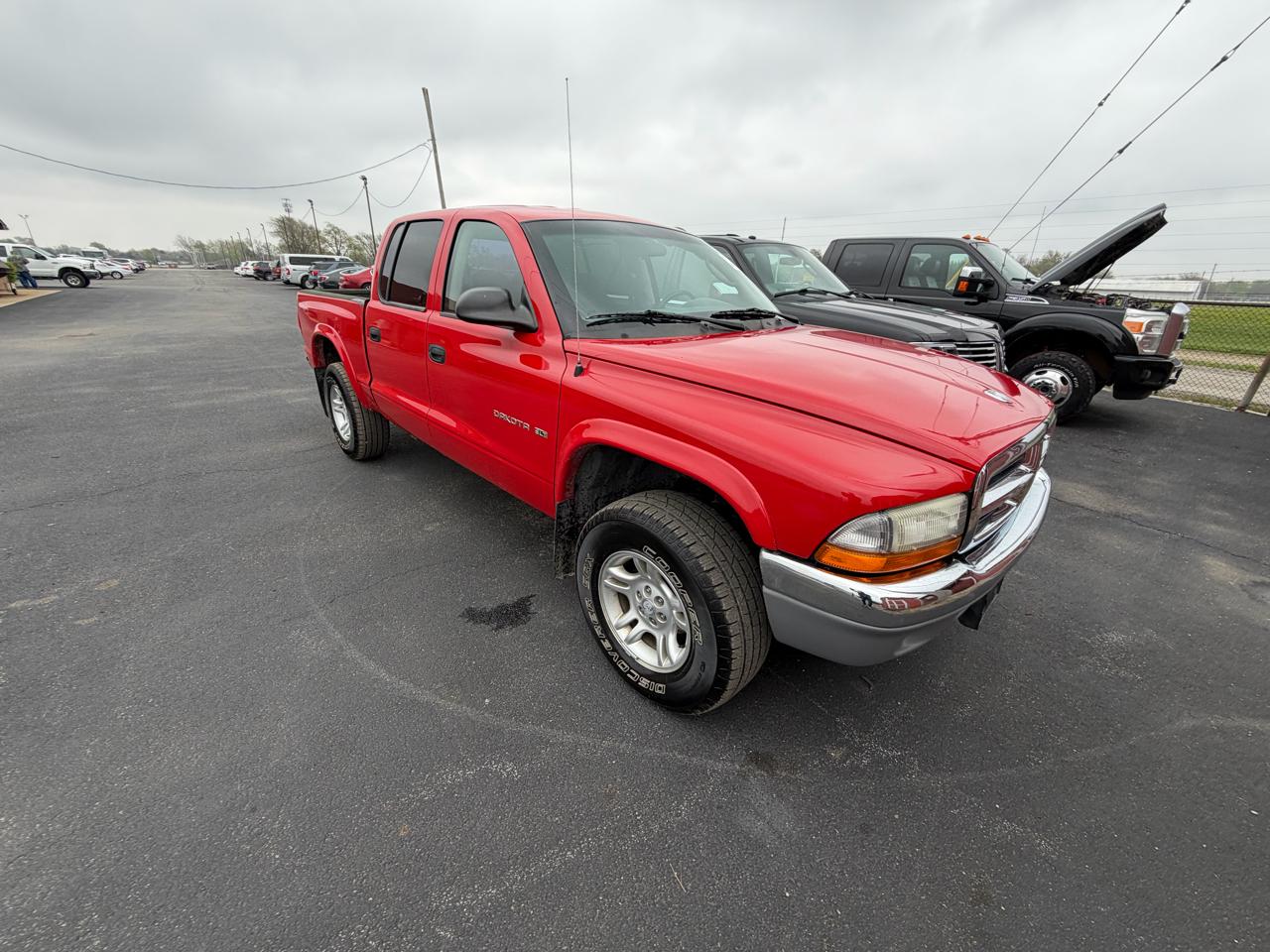 Dodge Dakota Quad Cab 131" WB 4WD SLT 2002