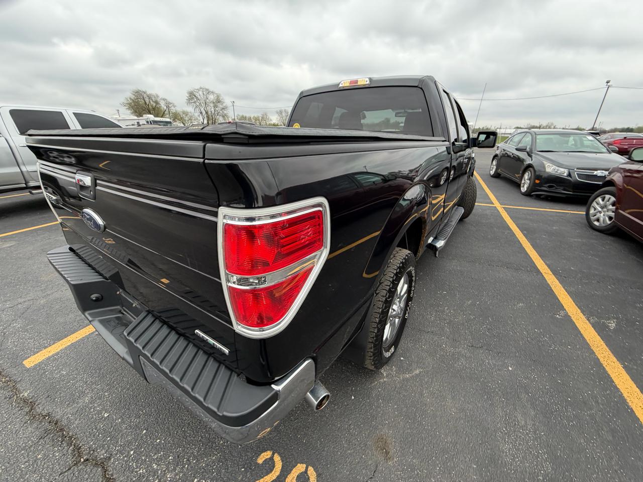 Ford F-150 4WD SuperCab 145" XLT 2013