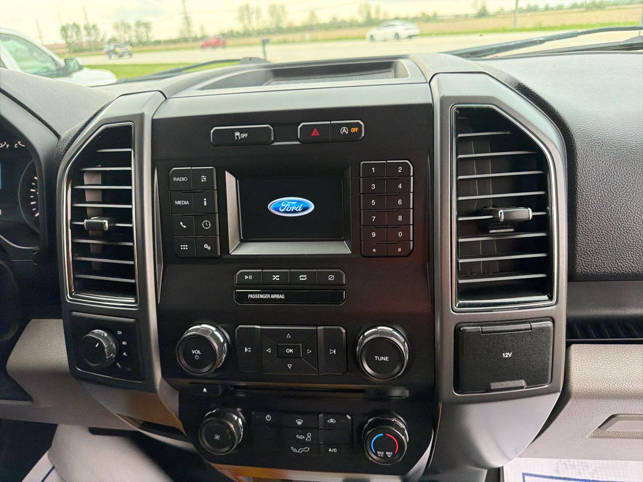 Ford F-150 SuperCrew 4WD 2018