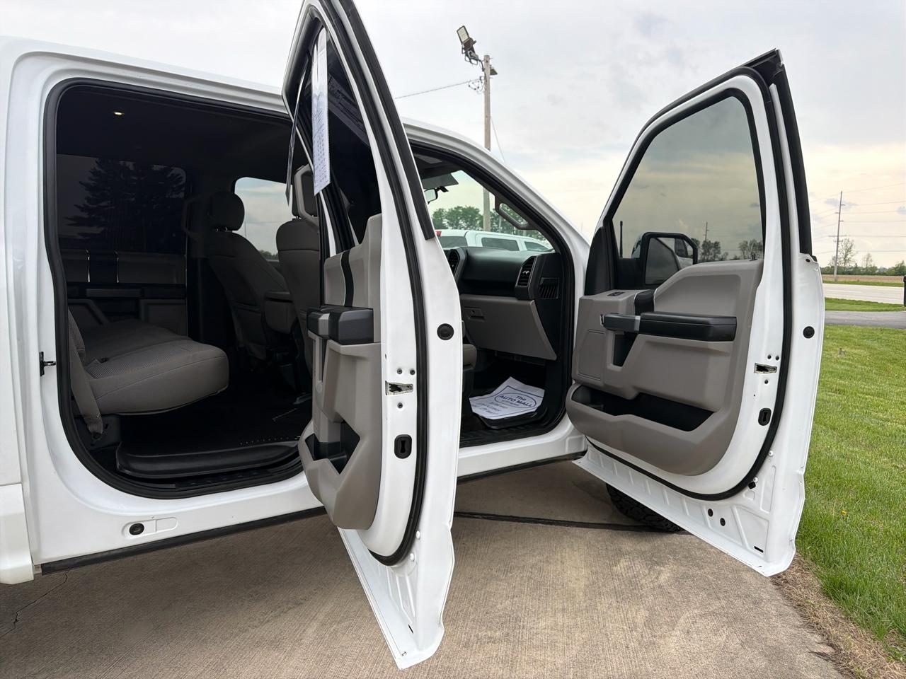 Ford F-150 SuperCrew 4WD 2018