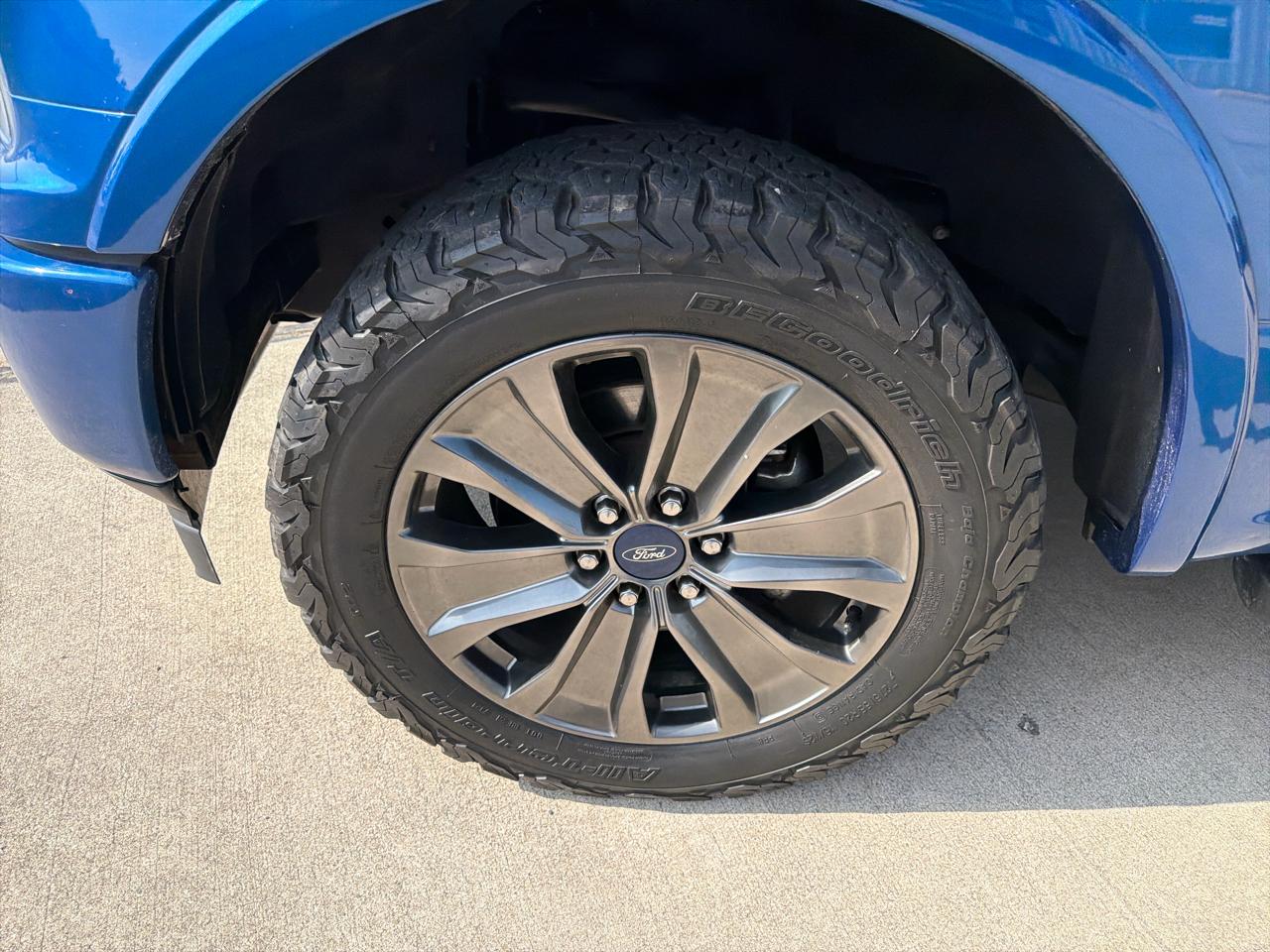 Ford F-150 Lariat SuperCrew Short Box 4WD 2018