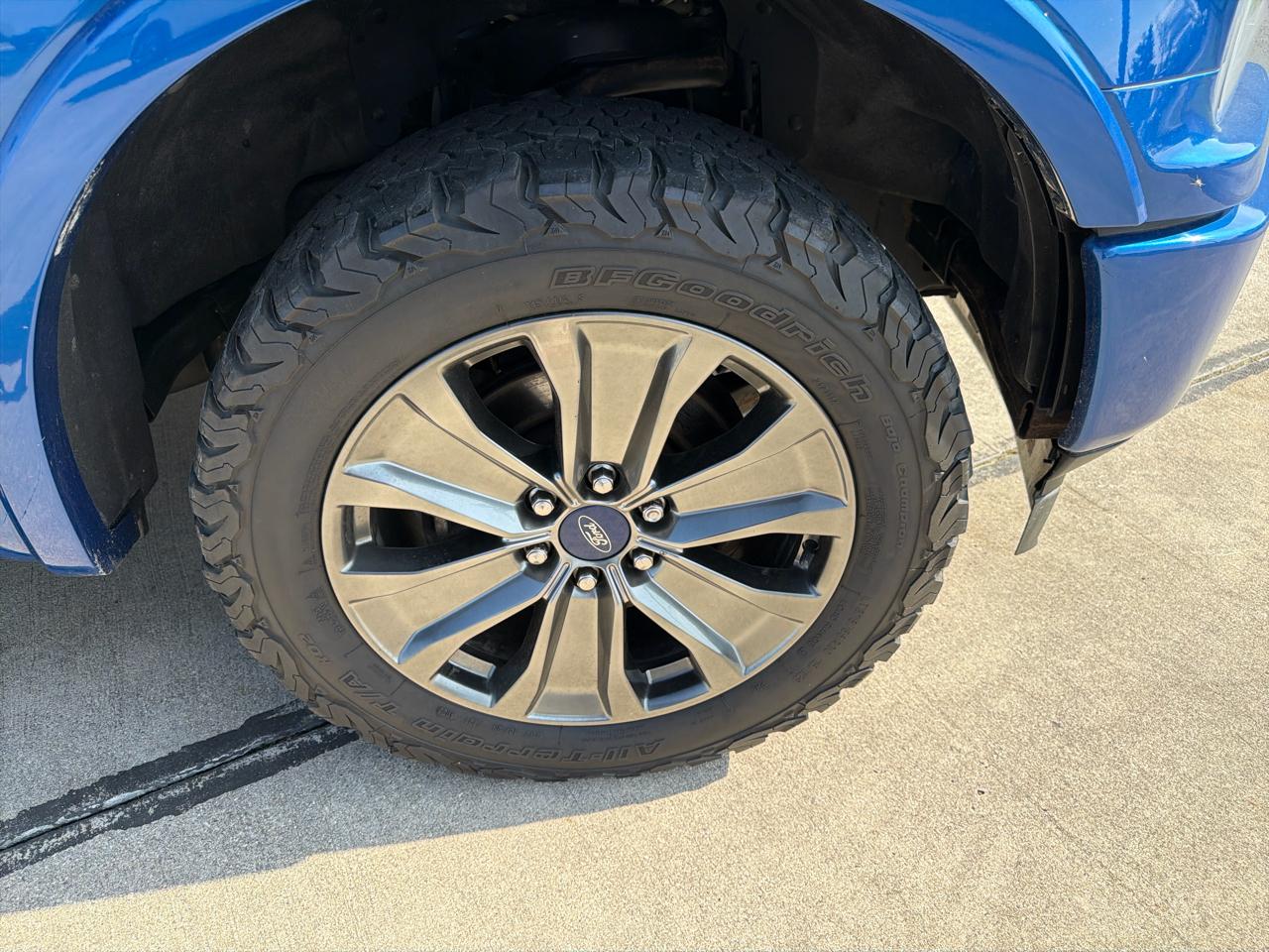 Ford F-150 Lariat SuperCrew Short Box 4WD 2018