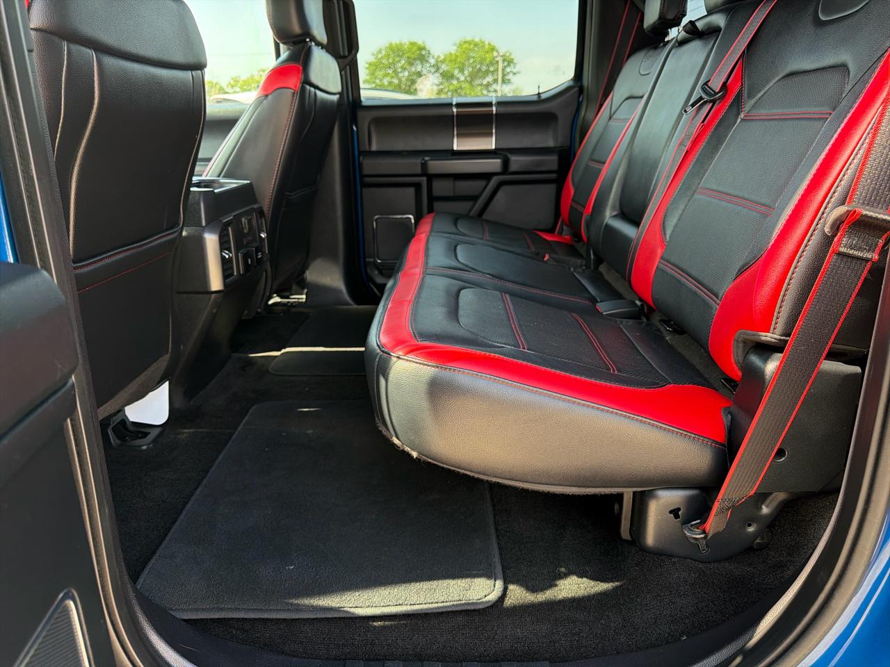 Ford F-150 Lariat SuperCrew Short Box 4WD 2018