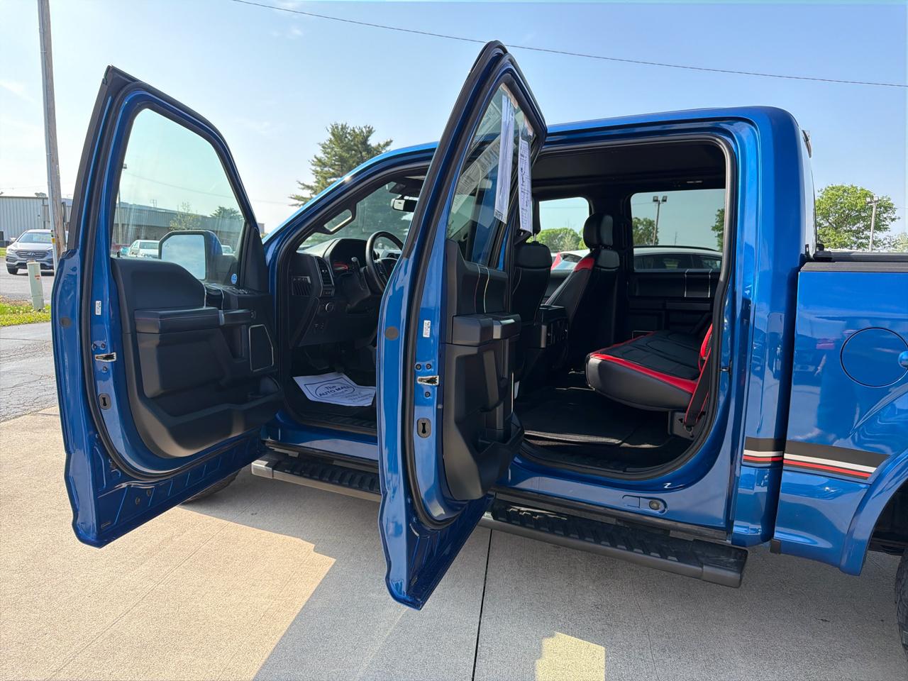 Ford F-150 Lariat SuperCrew Short Box 4WD 2018