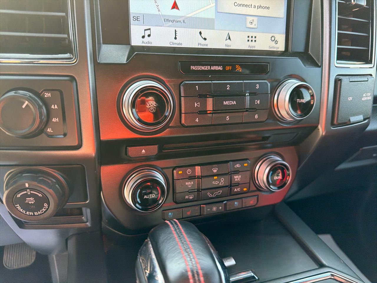 Ford F-150 Lariat SuperCrew Short Box 4WD 2018