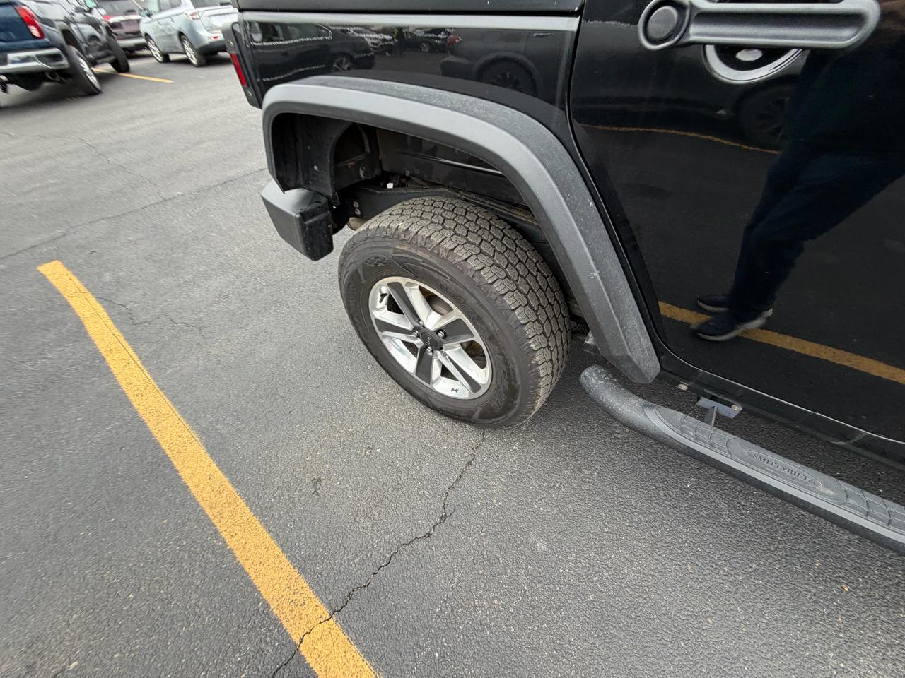 Jeep Wrangler Unlimited 4WD 4dr Sport 2013