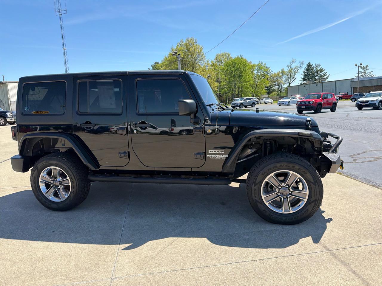Jeep Wrangler Unlimited 4WD 4dr Sport 2013