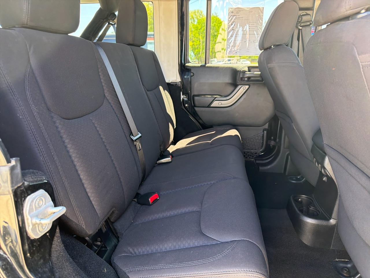 Jeep Wrangler Unlimited 4WD 4dr Sport 2013