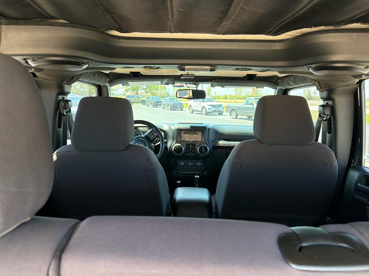 Jeep Wrangler Unlimited 4WD 4dr Sport 2013