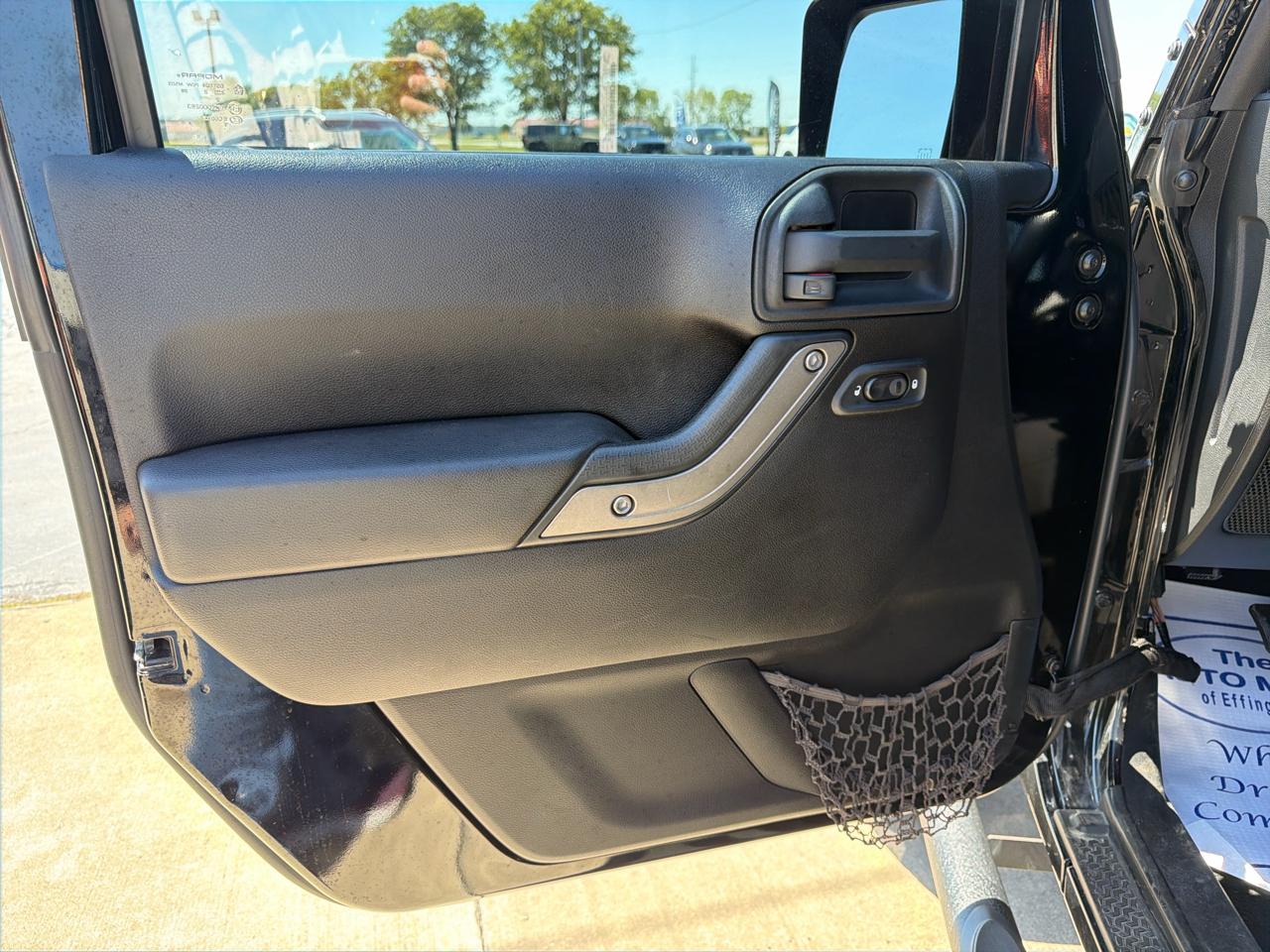 Jeep Wrangler Unlimited 4WD 4dr Sport 2013