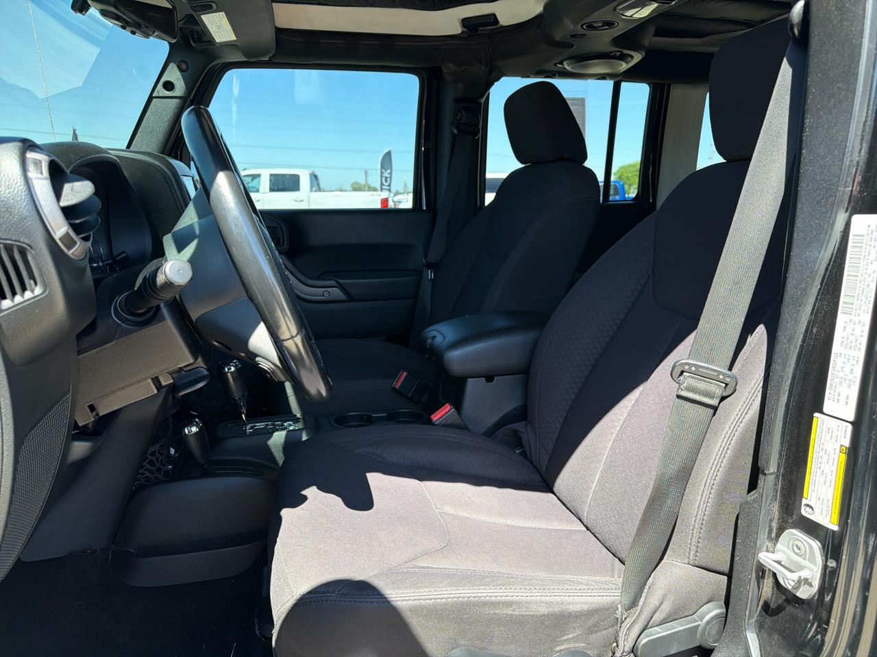 Jeep Wrangler Unlimited 4WD 4dr Sport 2013