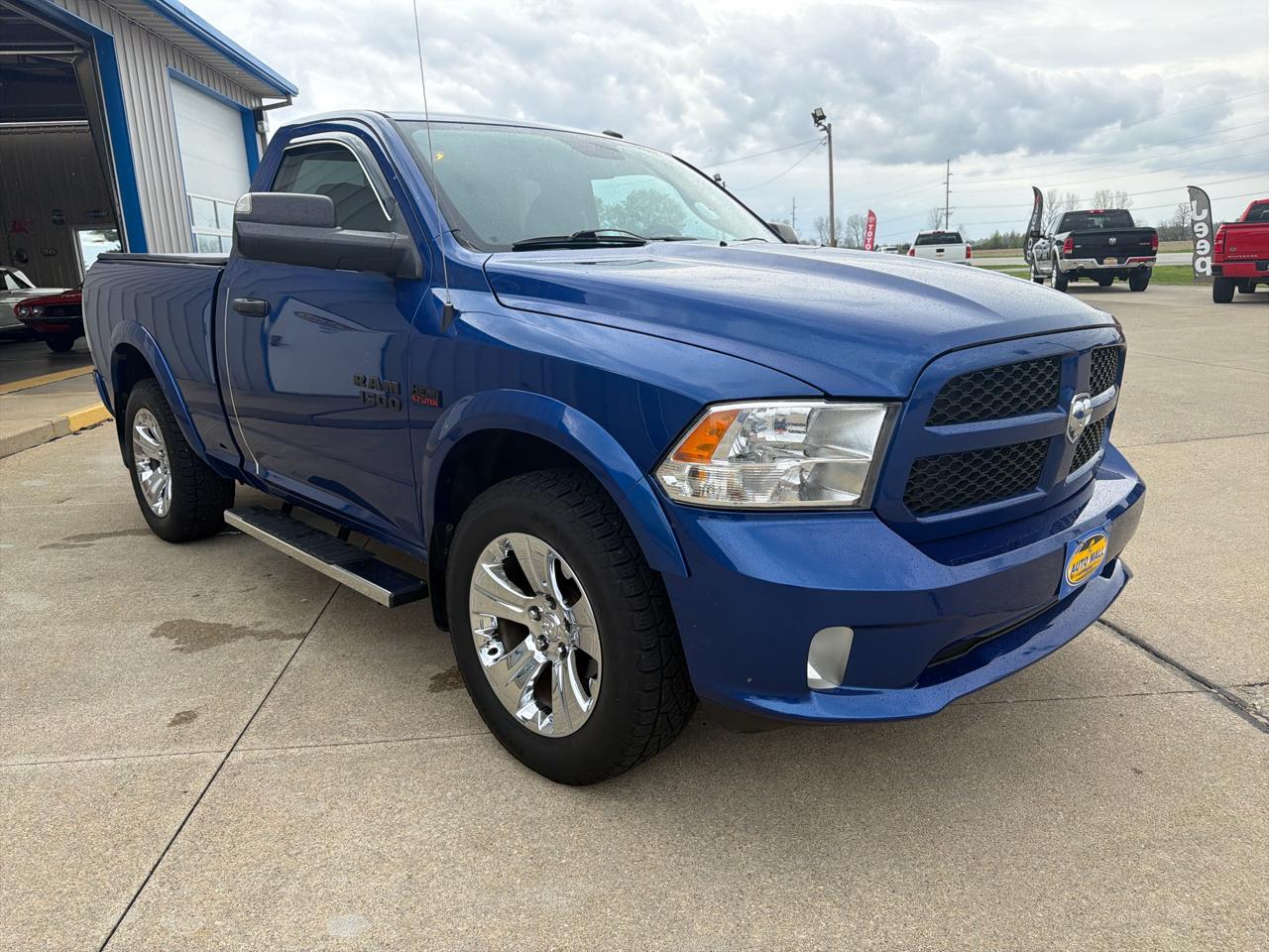 RAM 1500 4WD Reg Cab 120.5" Express 2014
