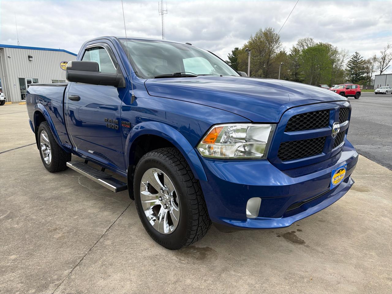 RAM 1500 4WD Reg Cab 120.5" Express 2014