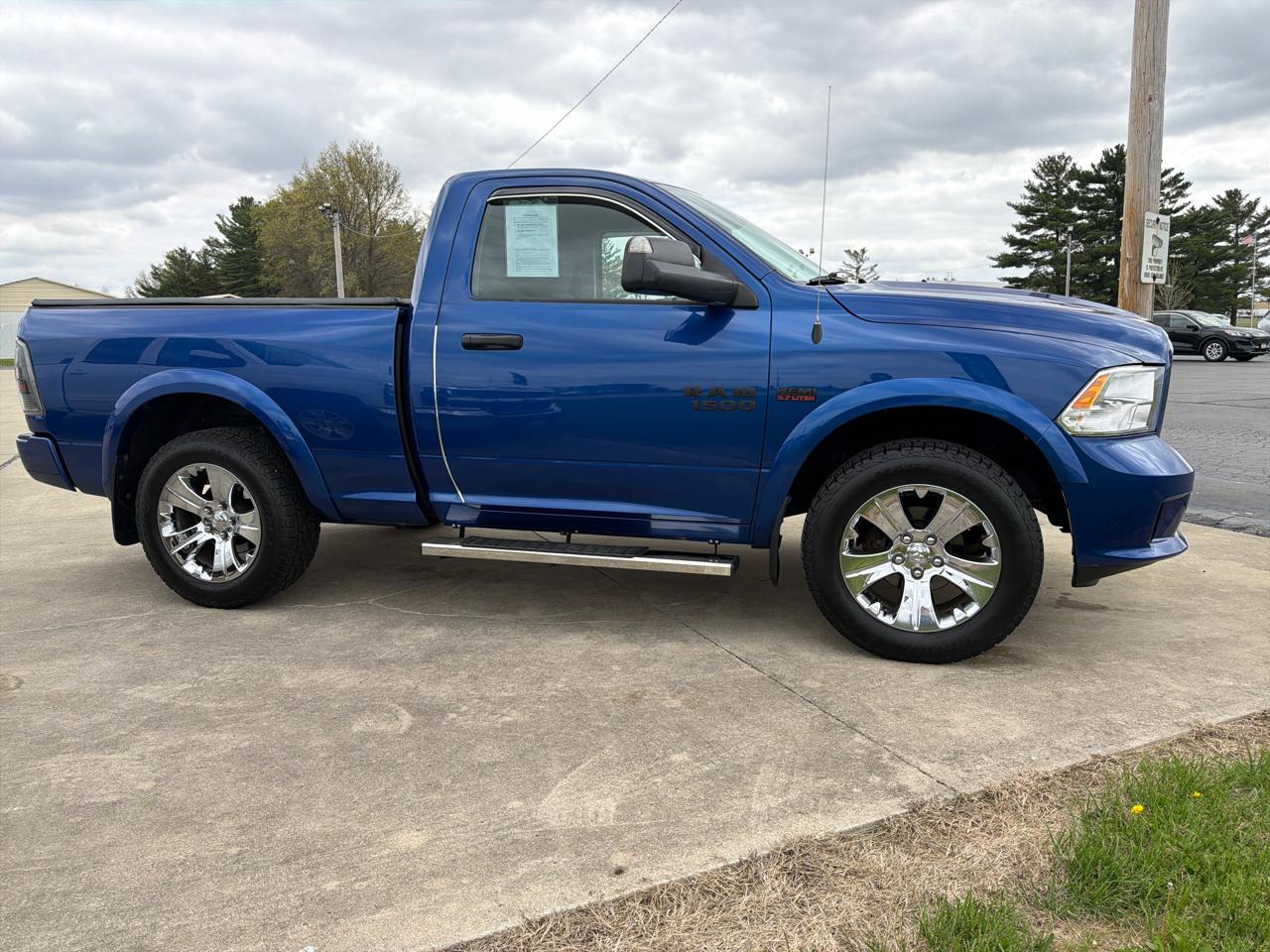RAM 1500 4WD Reg Cab 120.5" Express 2014