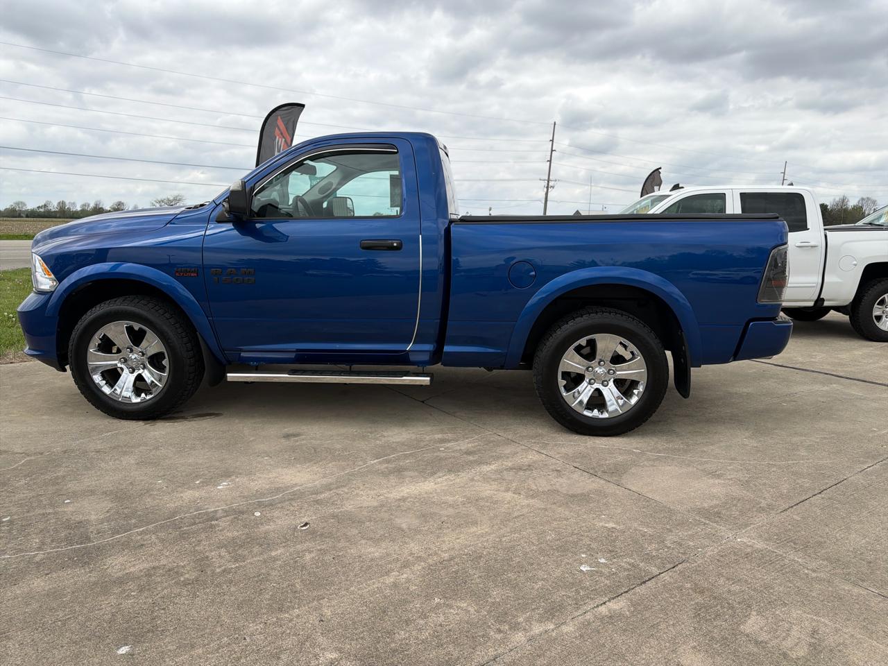 RAM 1500 4WD Reg Cab 120.5" Express 2014