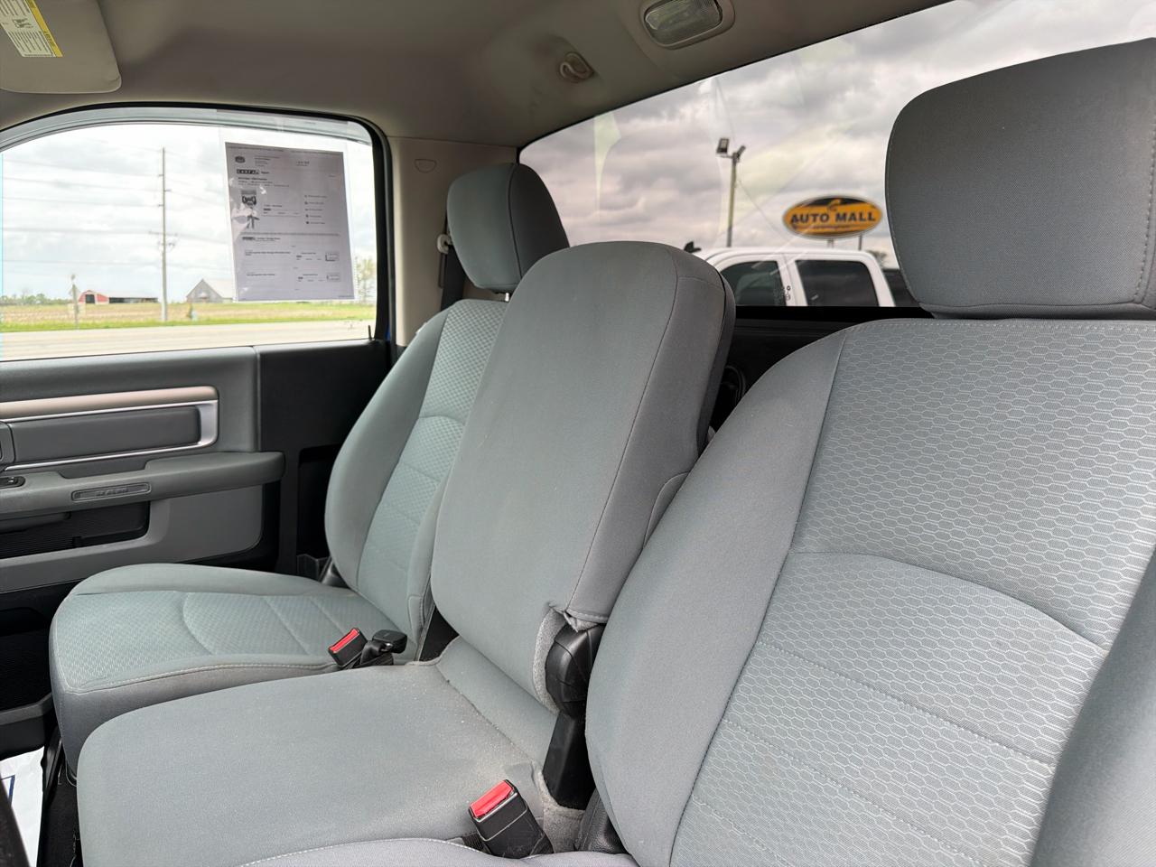 RAM 1500 4WD Reg Cab 120.5" Express 2014