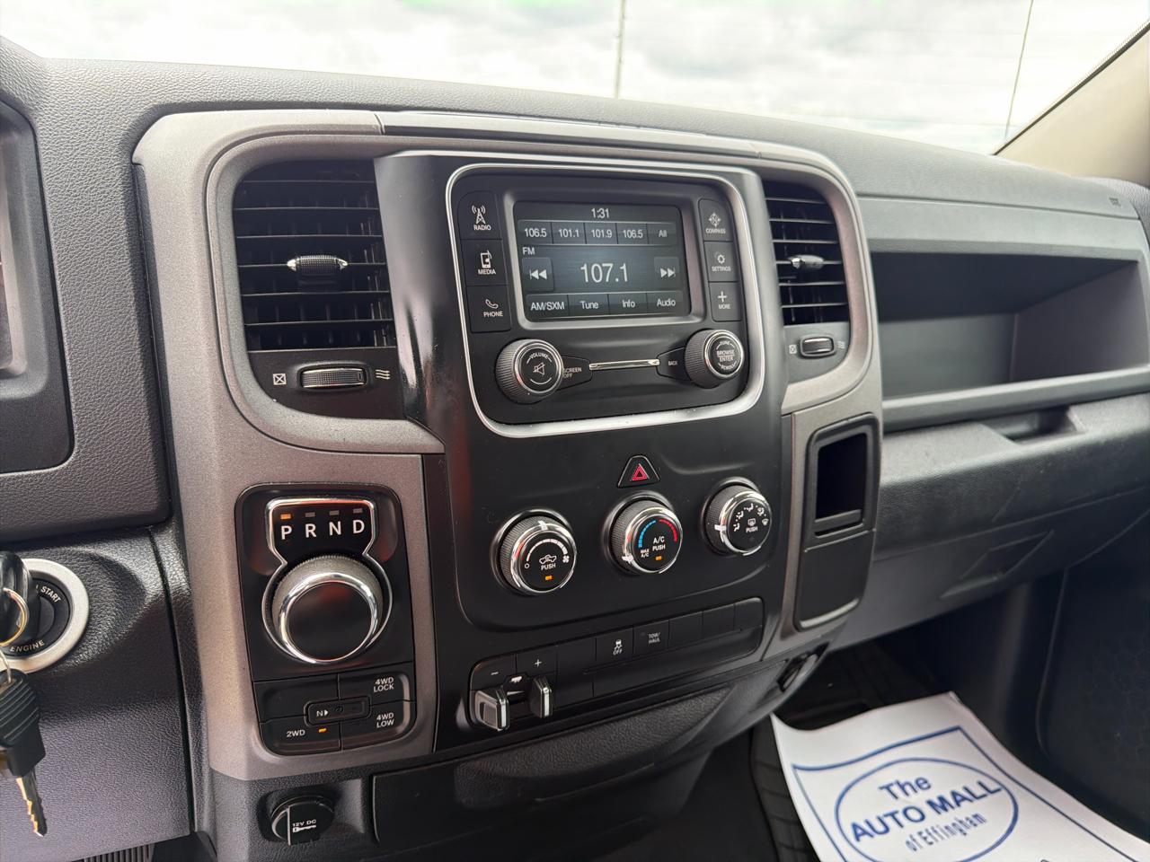 RAM 1500 4WD Reg Cab 120.5" Express 2014