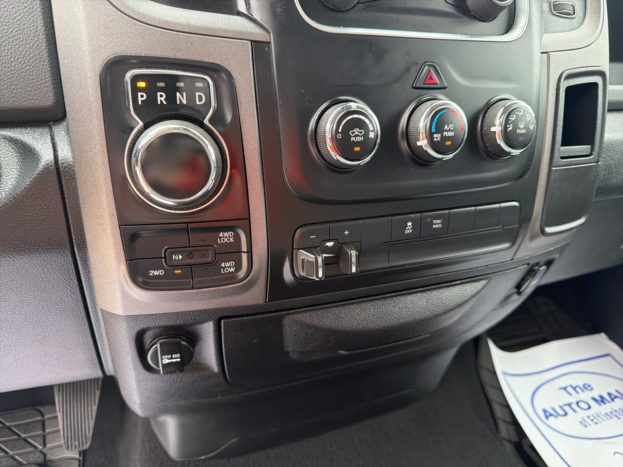 RAM 1500 4WD Reg Cab 120.5" Express 2014