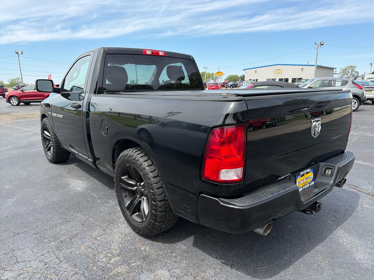 RAM 1500 2WD Reg Cab 120.5" Express 2012