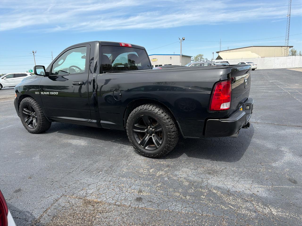 RAM 1500 2WD Reg Cab 120.5" Express 2012