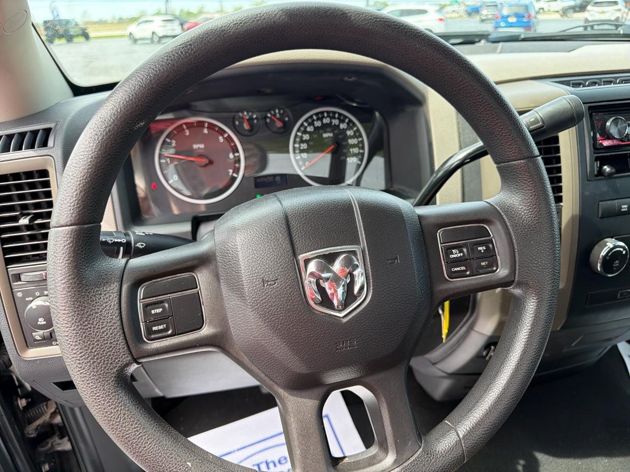 RAM 1500 2WD Reg Cab 120.5" Express 2012