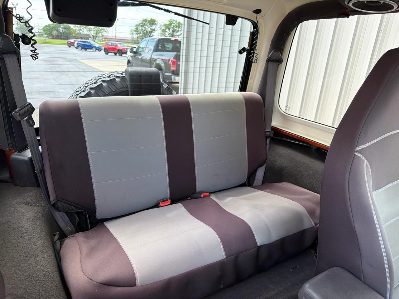 Jeep Wrangler 2dr Sport 2001