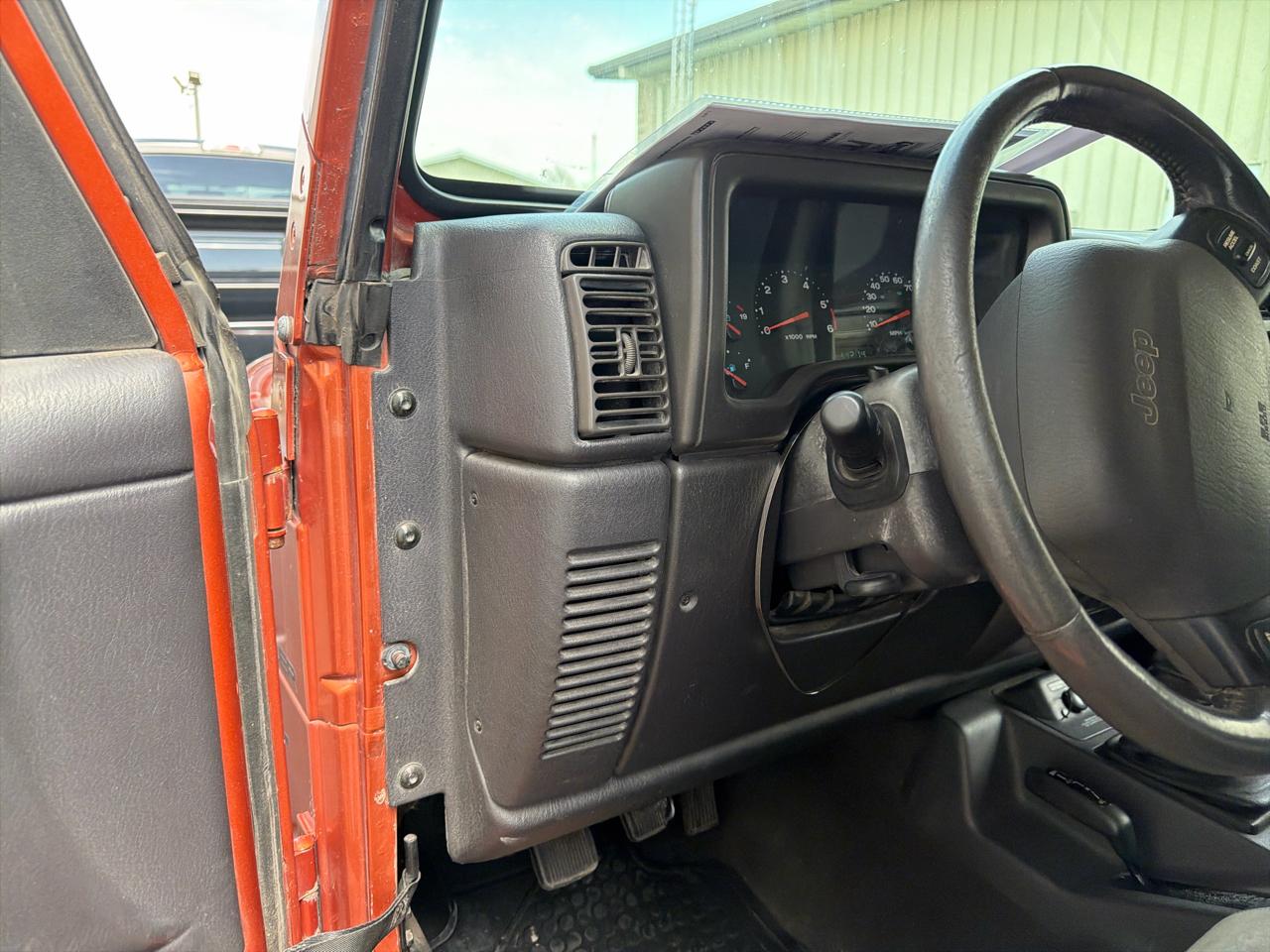 Jeep Wrangler 2dr Sport 2001