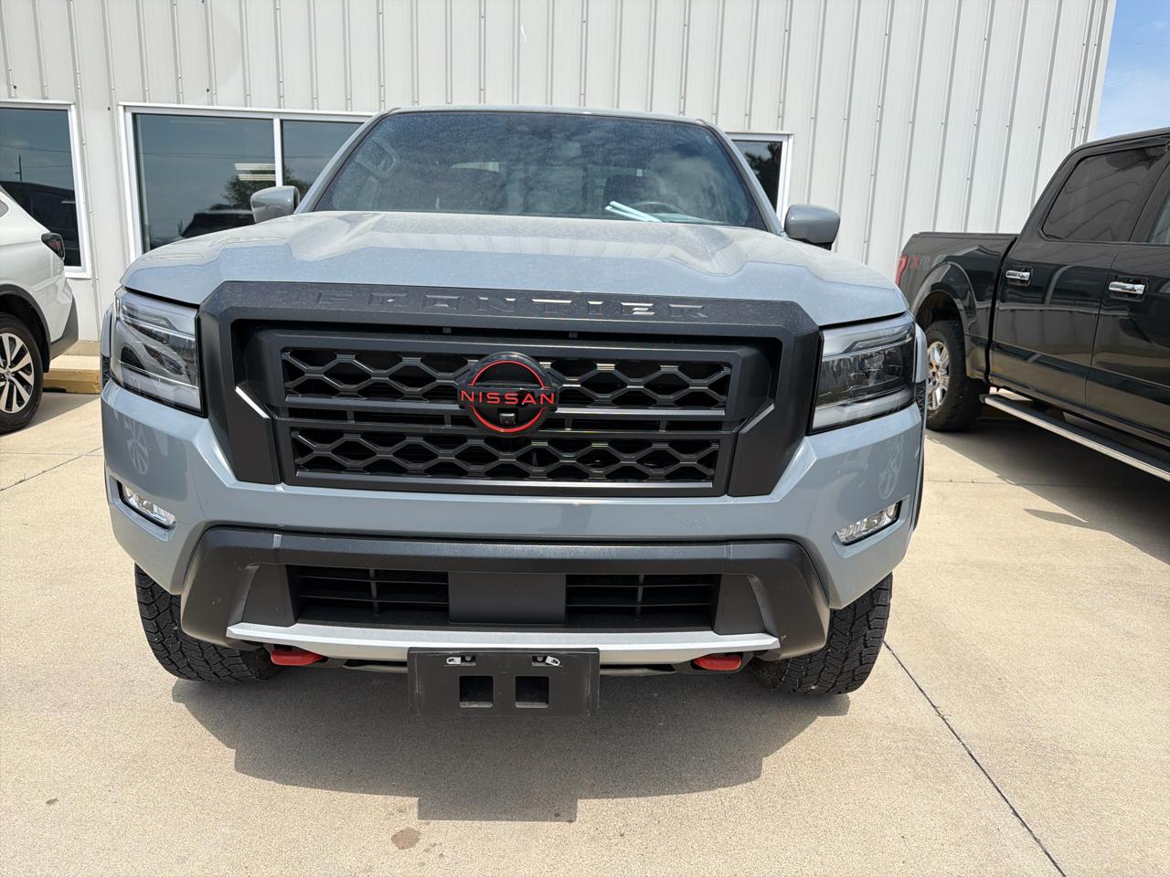 Nissan Frontier Crew Cab 4x4 PRO-4X 2024