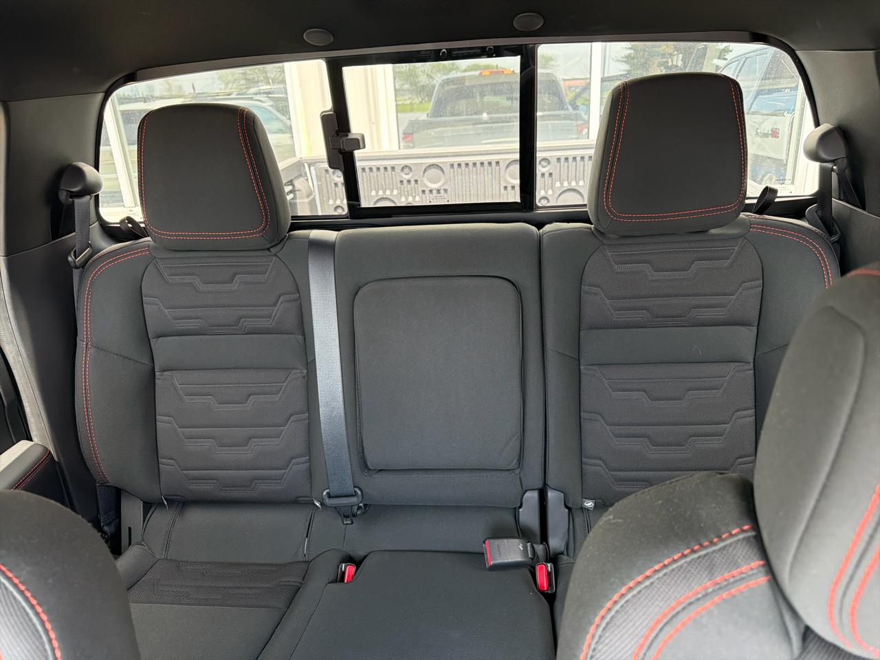 Nissan Frontier Crew Cab 4x4 PRO-4X 2024