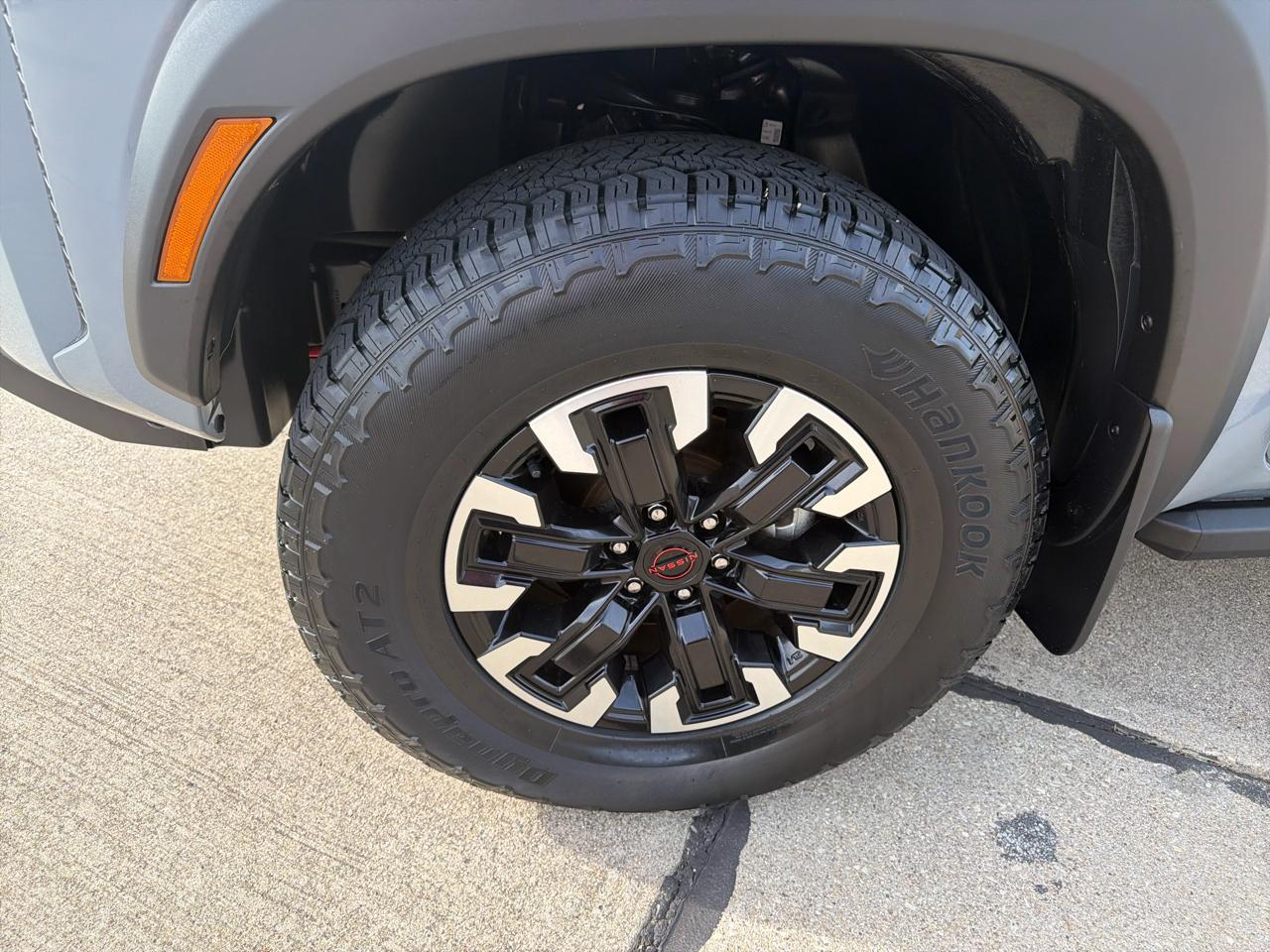 Nissan Frontier Crew Cab 4x4 PRO-4X 2024