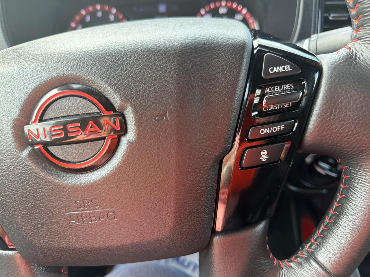 Nissan Frontier Crew Cab 4x4 PRO-4X 2024