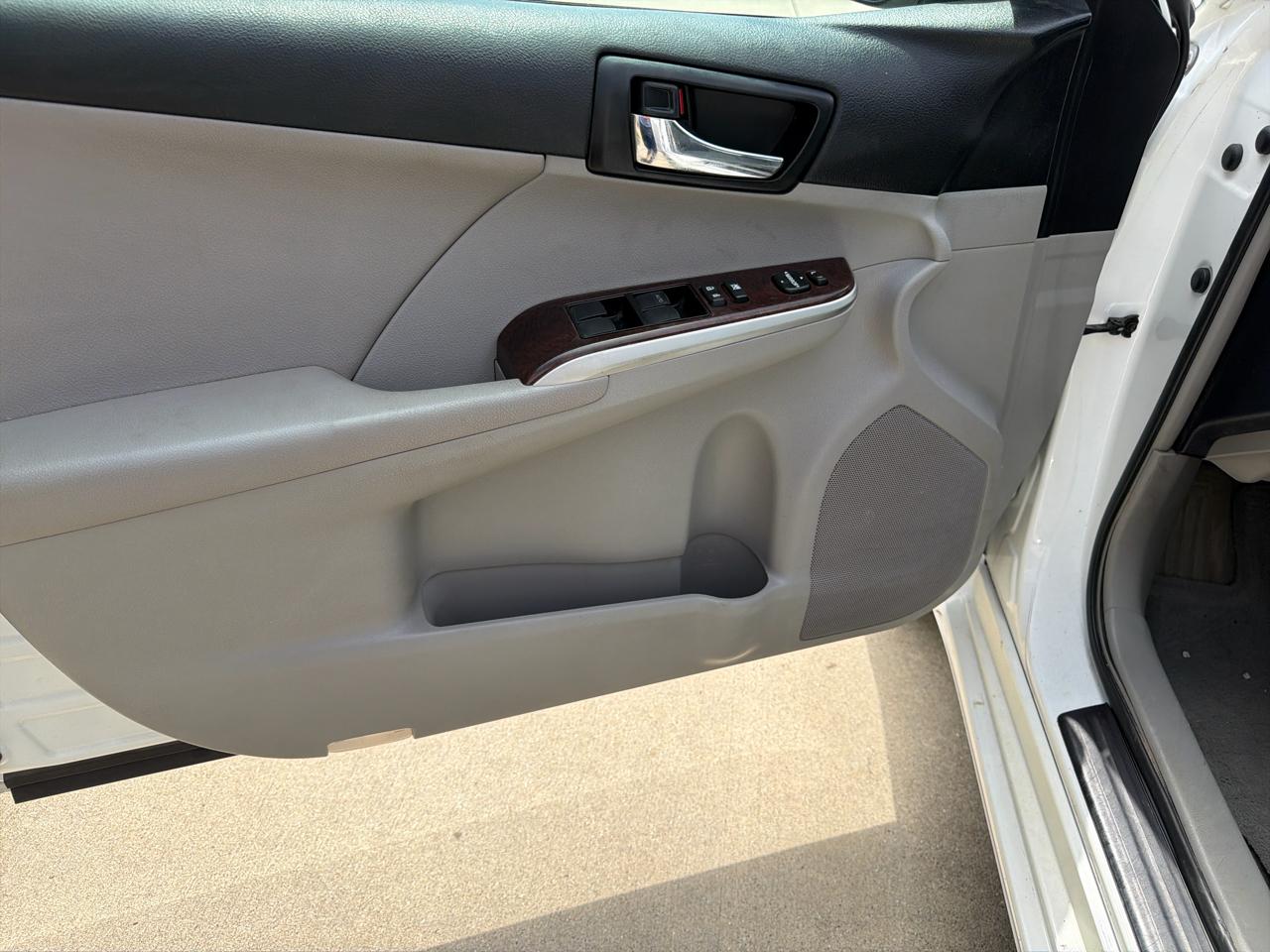 Toyota Camry 4dr Sdn I4 Auto SE Sport Limited Edition (Natl) 2012